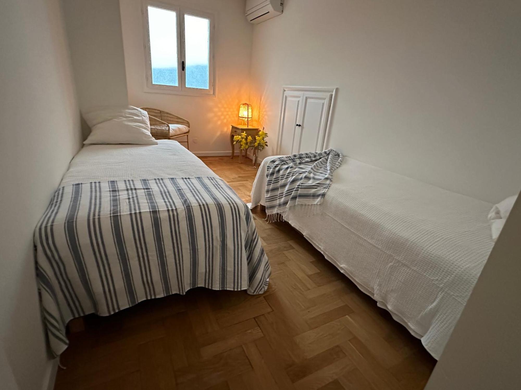 Villa Cote 'd Azur - Detached Private *