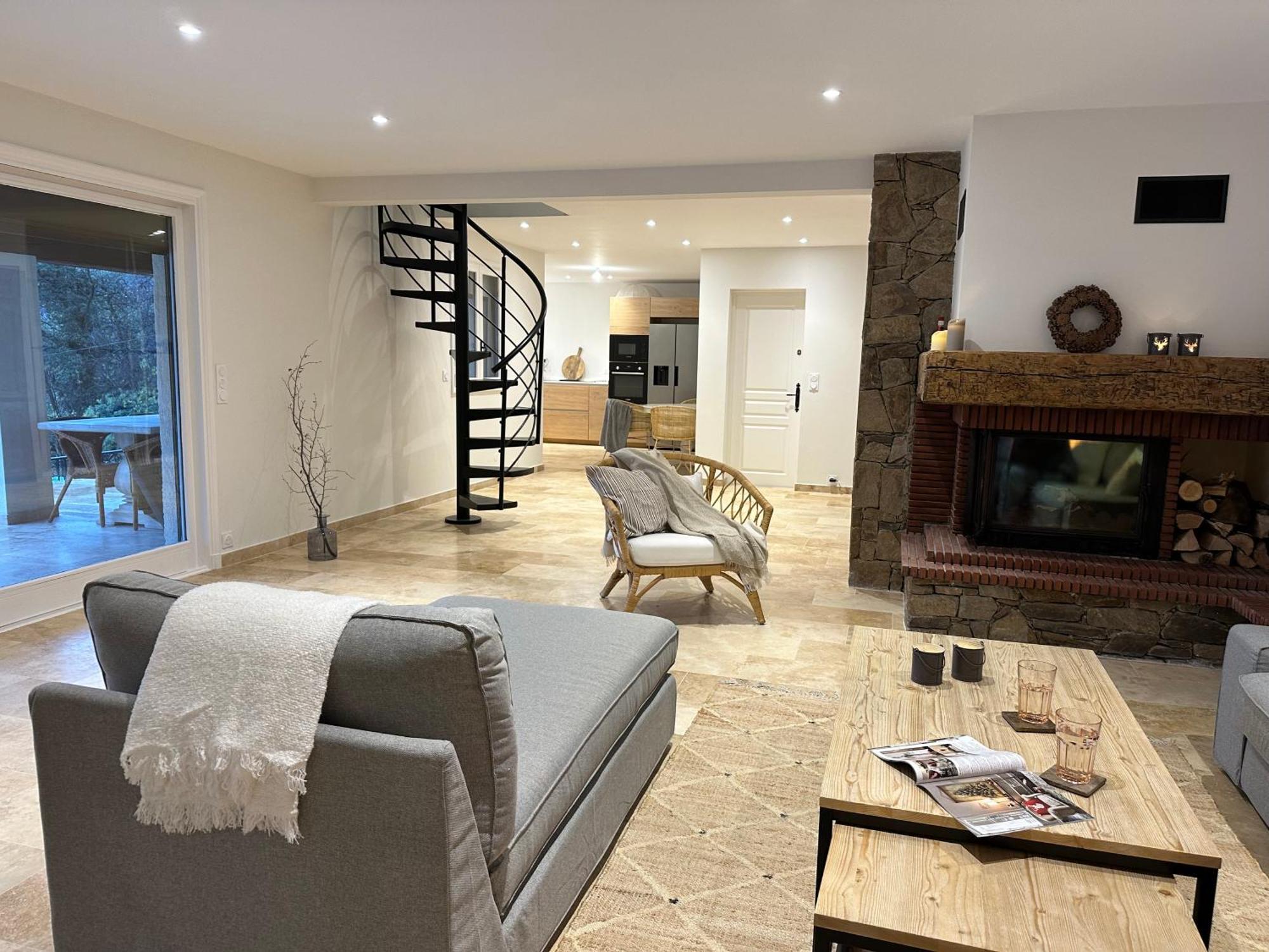Villa Cote 'd Azur - Detached Private Coaraze